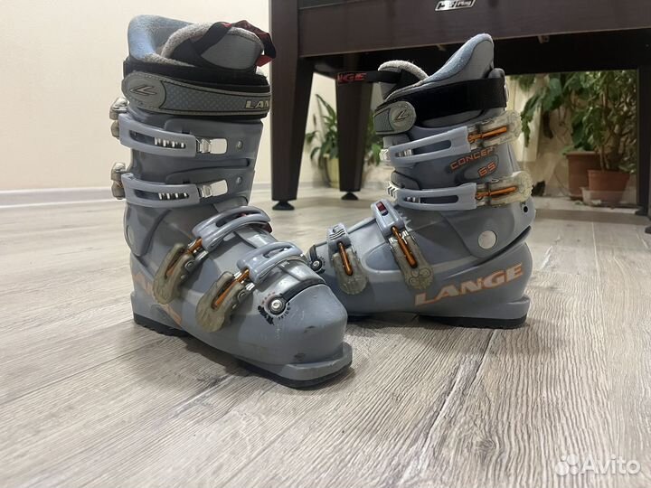 Горнолыжные ботинки Lange, размер 23,5