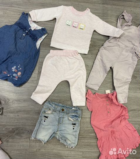 Набор из 47 брендовых вещей на малышку