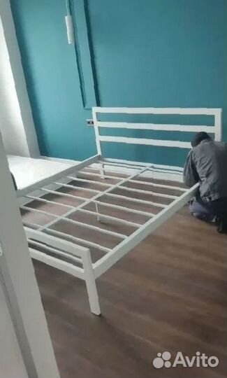 Крoвать новая 140х200