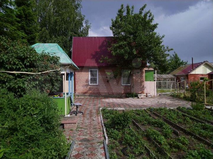 Дача 40 м² на участке 10 сот.