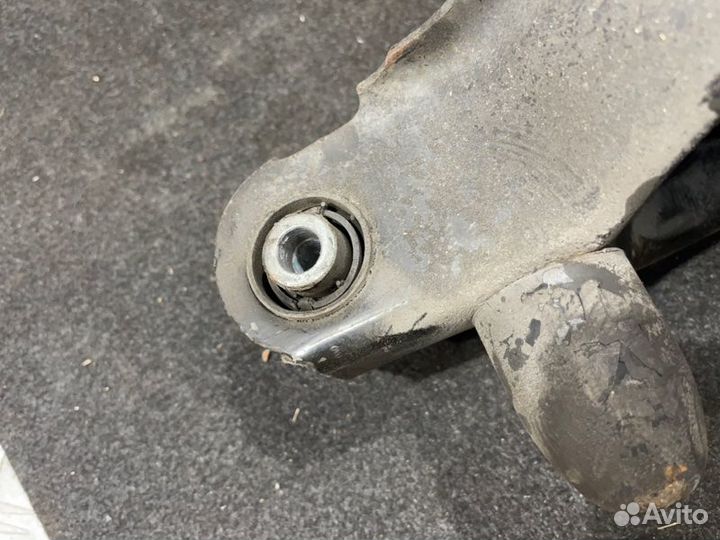 Рычаг подвески задний Volvo C30 B4204S3 2012