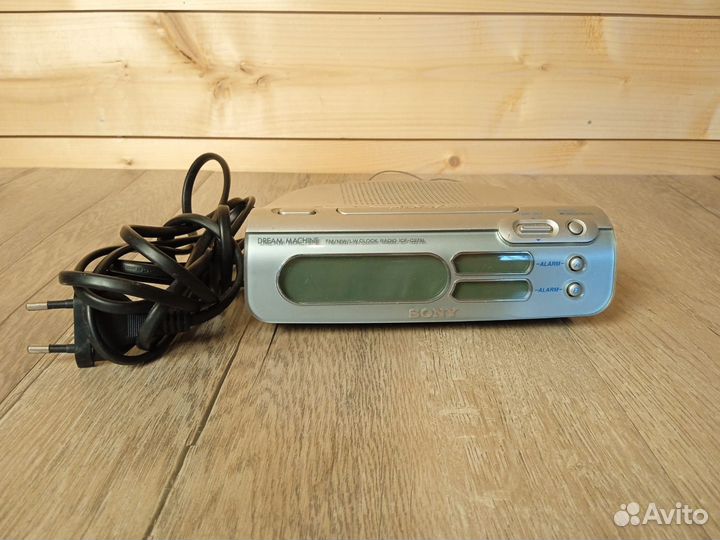 Тюнер цифровой Sony