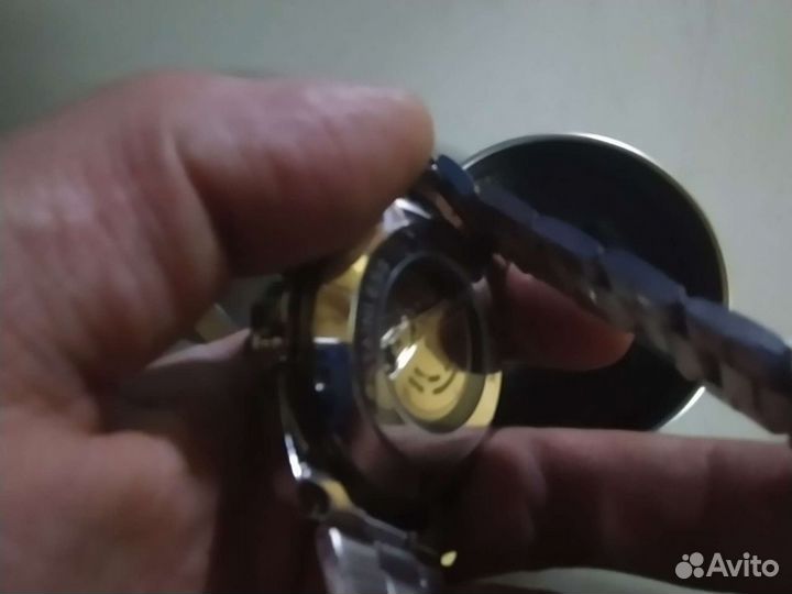 Часы с автоподзаводом маятником