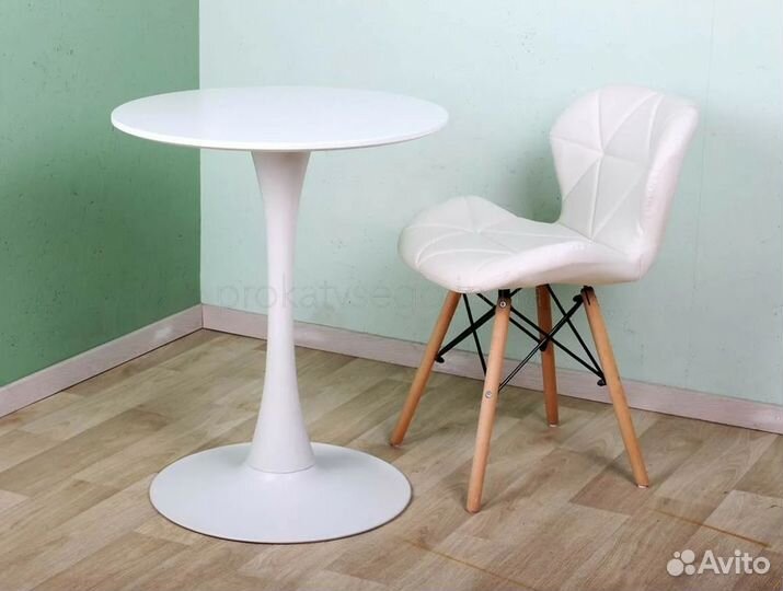 Стол Tulip 60 см