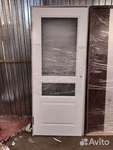 Двери на 80см с коробкой шпон, эмаль с витрины