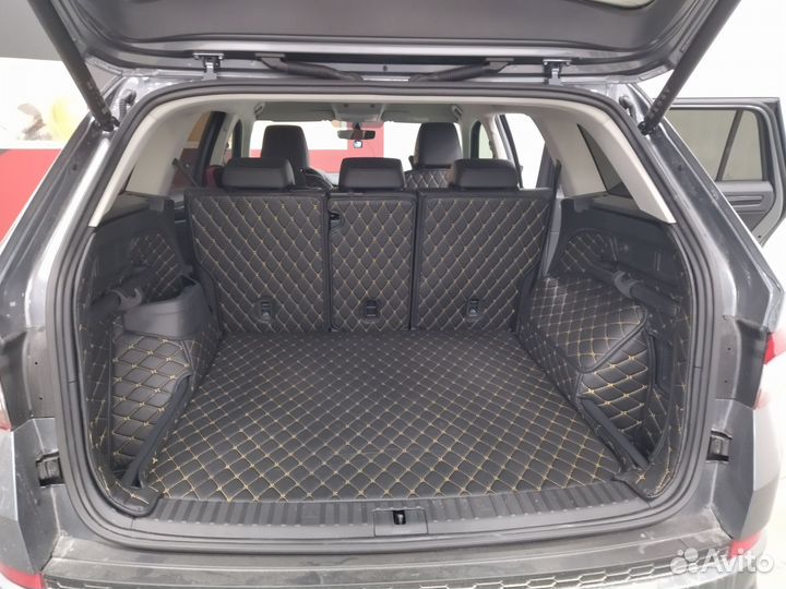 3 д коврики в багажник Nissan Pixo