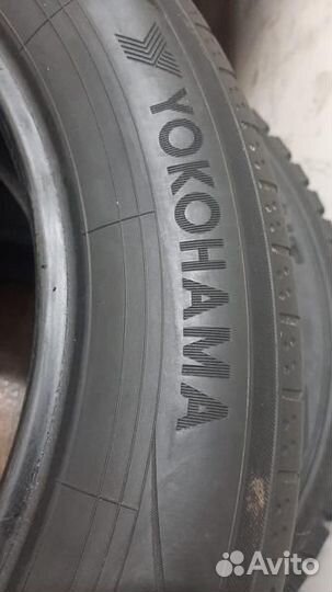 Yokohama BluEarth-A 225/55 R17