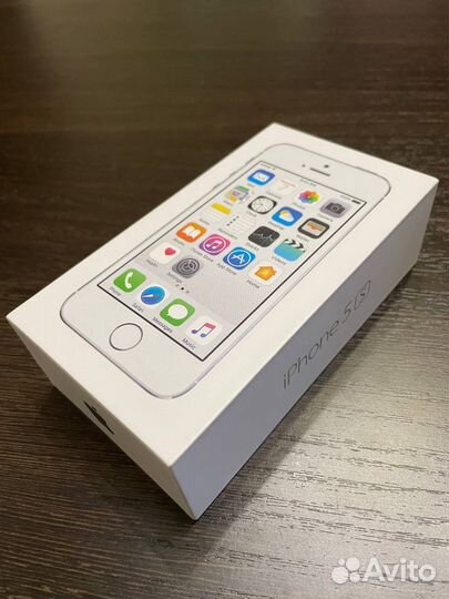 Телефон iPhone 5s