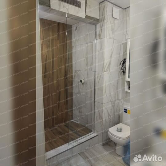 Душевая стеклянная шторка для душа