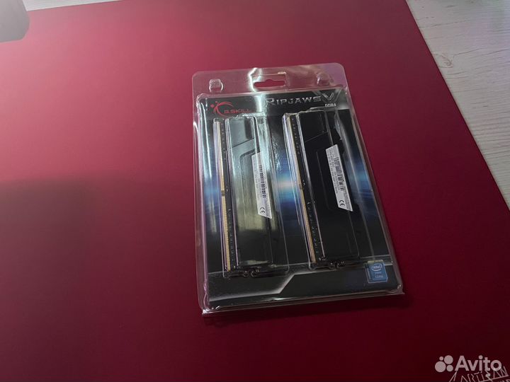 G.Skill ripjaws V 16Gb ddr4 4000 2x8 (15-16-16-36)