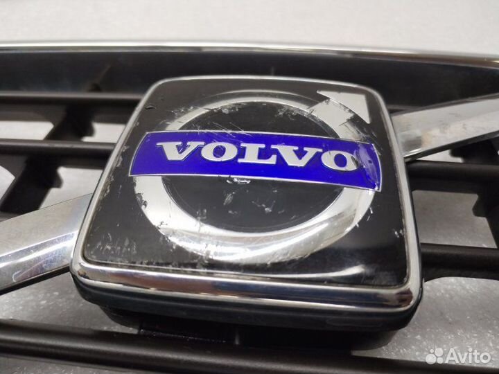 Решетка радиатора Volvo V50 MW20 1.6 2009