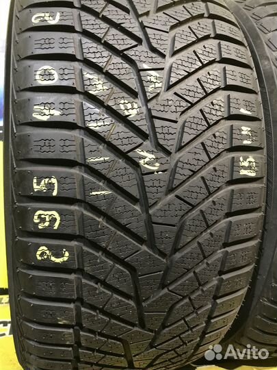 Yokohama W.Drive V905 295/40 R21 111W
