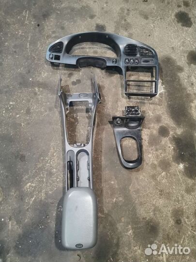 Пластик салона Kia Shuma 1 Sephia 2000 г