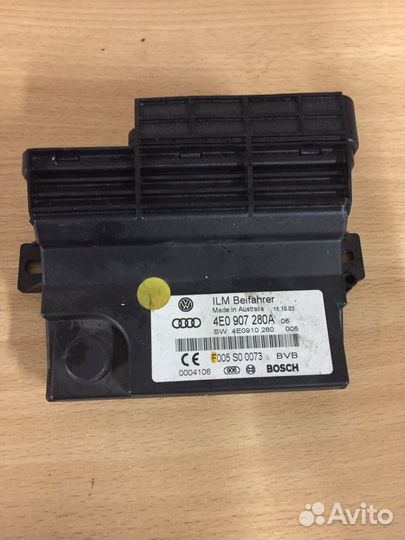 Модуль питания бортовой сети Audi A8 D3