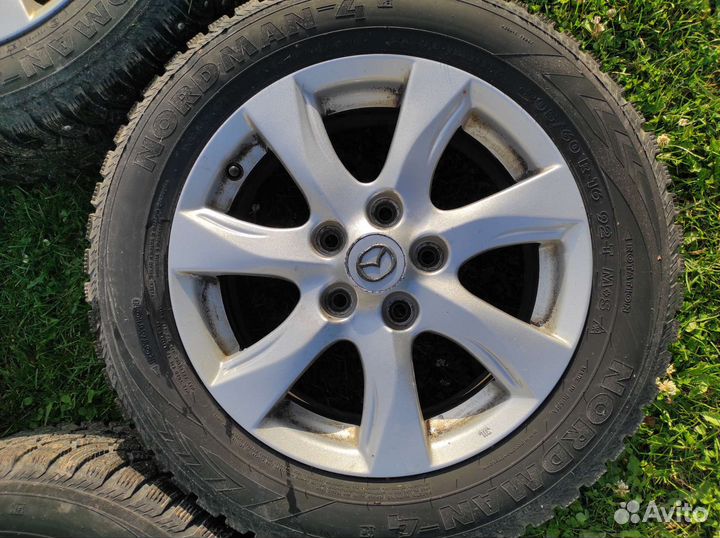 Комплект зимних колес r16 на дисках Mazda 3