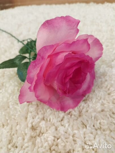 Роза искуственная