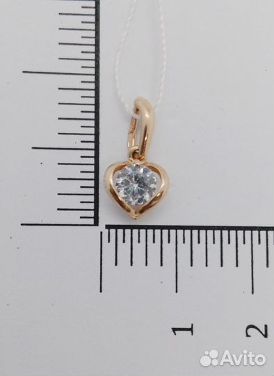 Золотая подвеска с фианитом