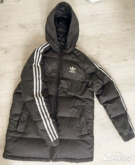 Пуховик adidas унисекс