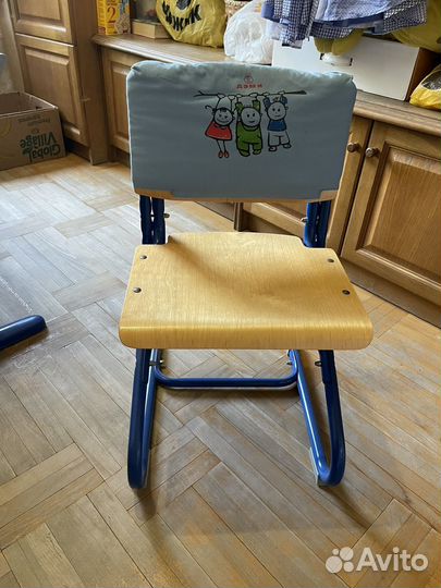 Растущая парта Дэми со стулом