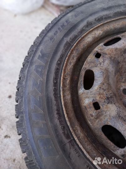 Bridgestone blizzak spike-01 185/65/14 на дисках