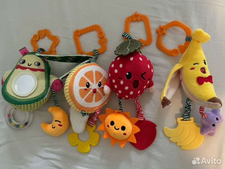 Подвески на коляску кроватку фрукты zeimas