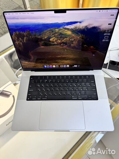 Macbook pro 16 m1 pro (16/512/2021)