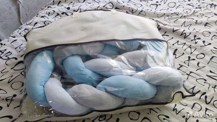 Бортики в кроватку