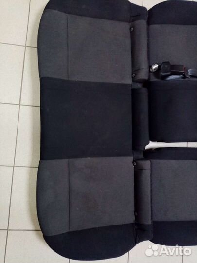 Skoda Rapid задний диван