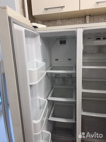 Холодильник LG side by side