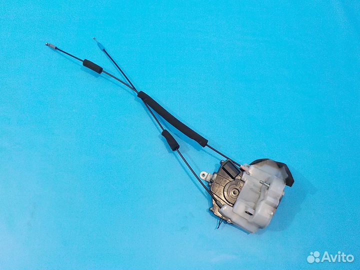 Замок двери задней левой Subaru Legacy Outback (B1