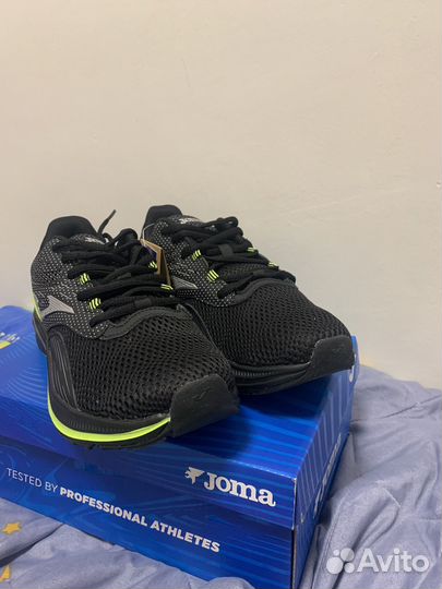 Кроссовки joma active 2431 black lemon fluor