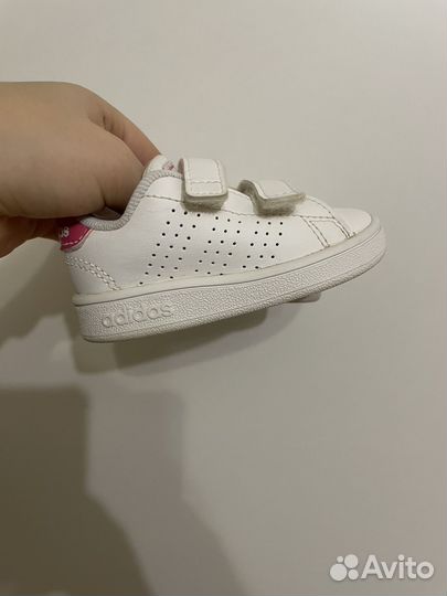 Кроссовки детские adidas 18 размер