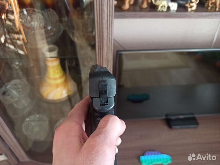 Детский пистолет на пульках