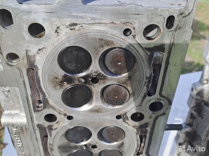 Головка блока цилиндров. Мерседес 400cdi., OM628