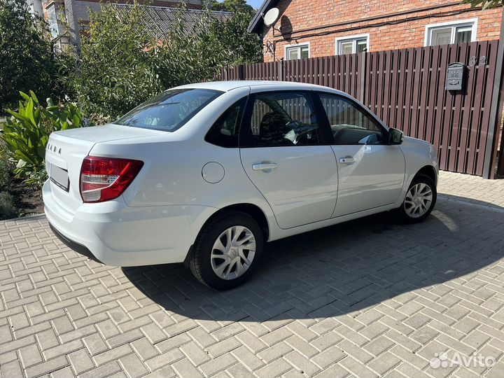 LADA Granta 1.6 МТ, 2023, 10 950 км