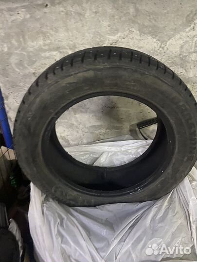 Roadstone Euro Win 215/60 R17 100T