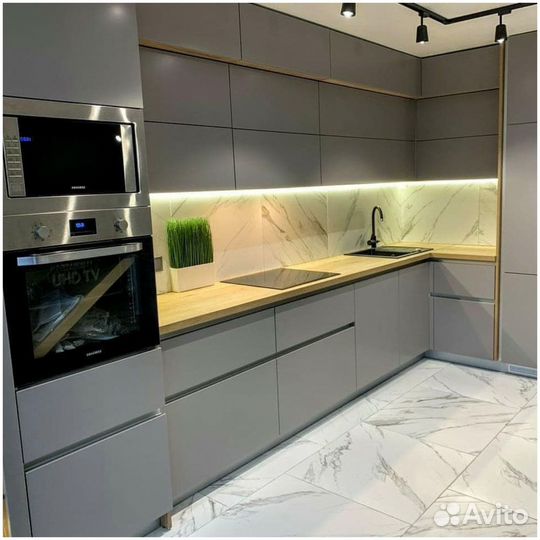 Кухонный гарнитур на заказ. От частного мастера