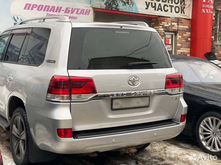 Рестайлинг Toyota Land Cruiser 200