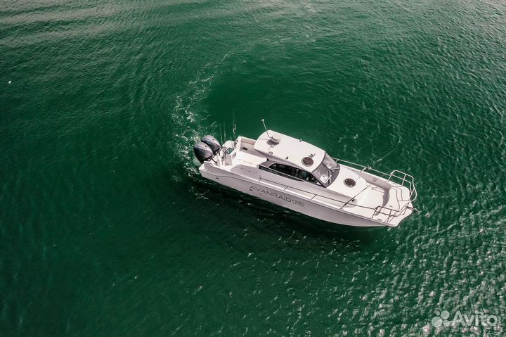 Катер Avanraid F380 Katran