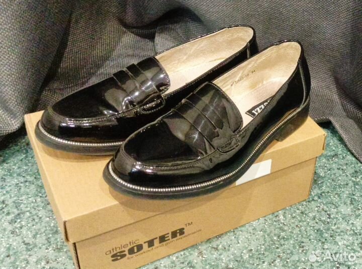 Одежда и обувь для девочки