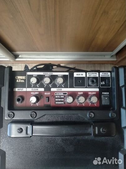 Гитарный комбоусилитель roland