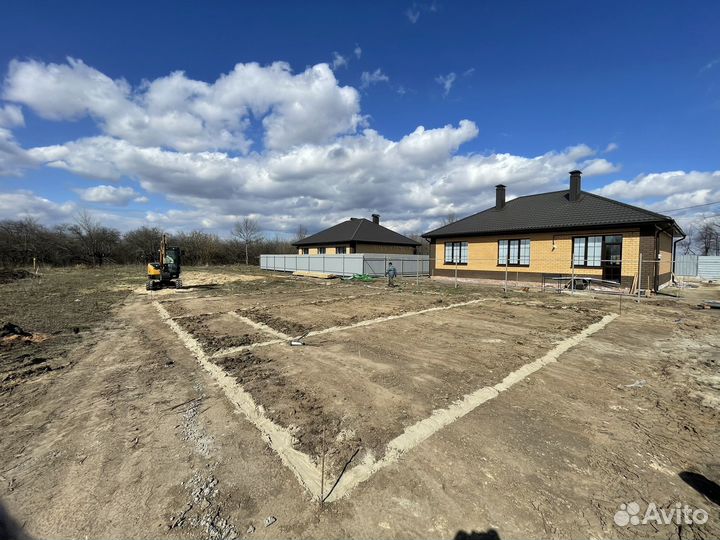 Услуги нового мини экскаватора, бурение ям, ямобур
