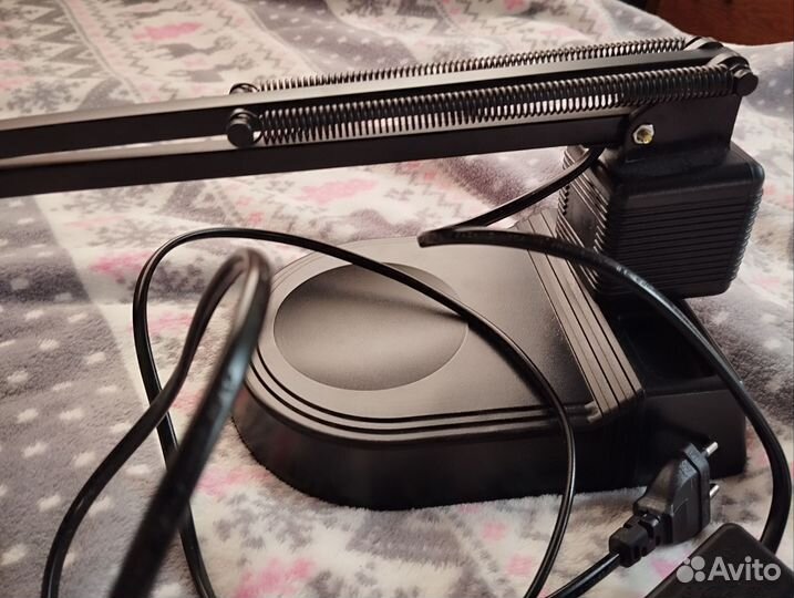 Лампа настольная