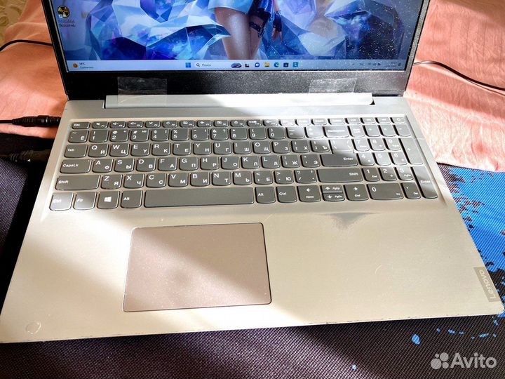 Игровой ноутбук core i3/nvidia mx 2gb/SSD 256/DDR4