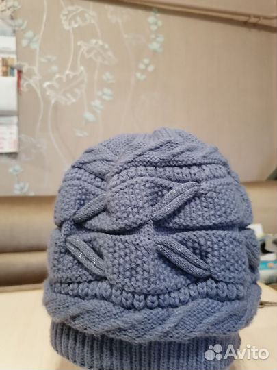 Шапка женская вязаная