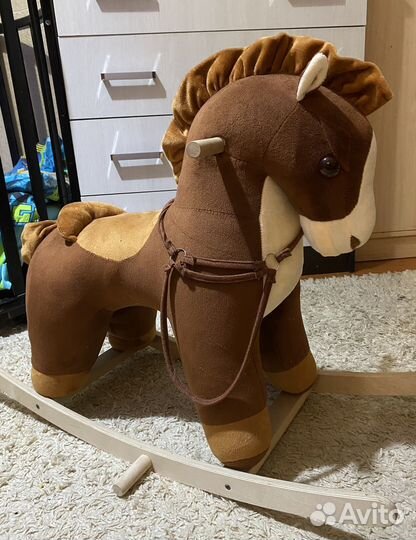 Детская качалка лошадь
