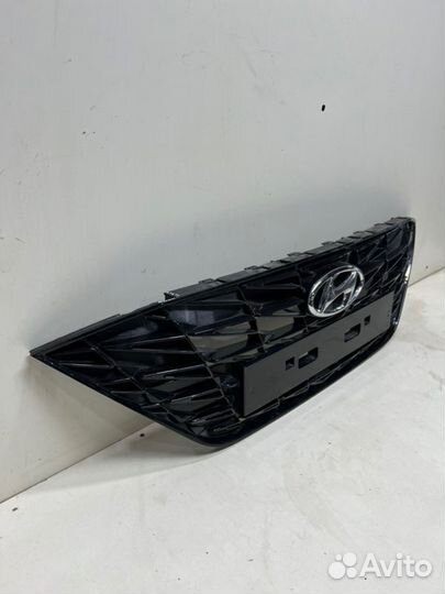Решетка радиатора Hyundai Solaris 2 2020