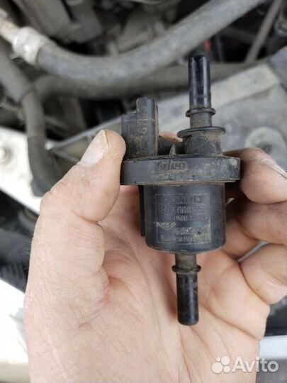 Клапан абсорбера Рено Меган 3