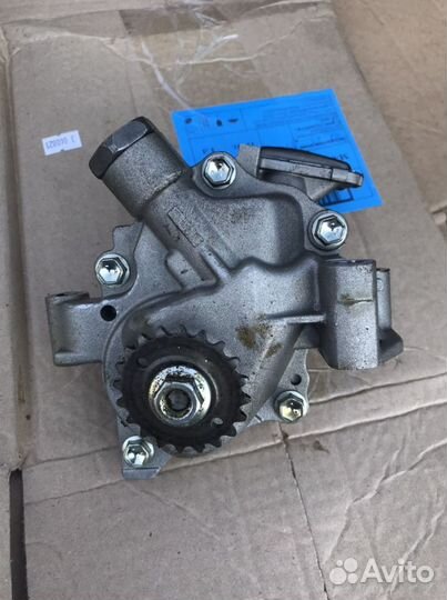 Toyota 2ZR-FE масленный насос