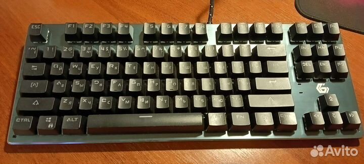Игровая механическая клавиатура